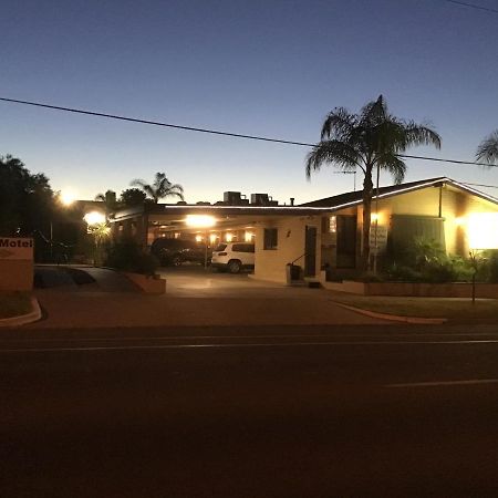 7Th Street Motel มิลดูรา ภายนอก รูปภาพ